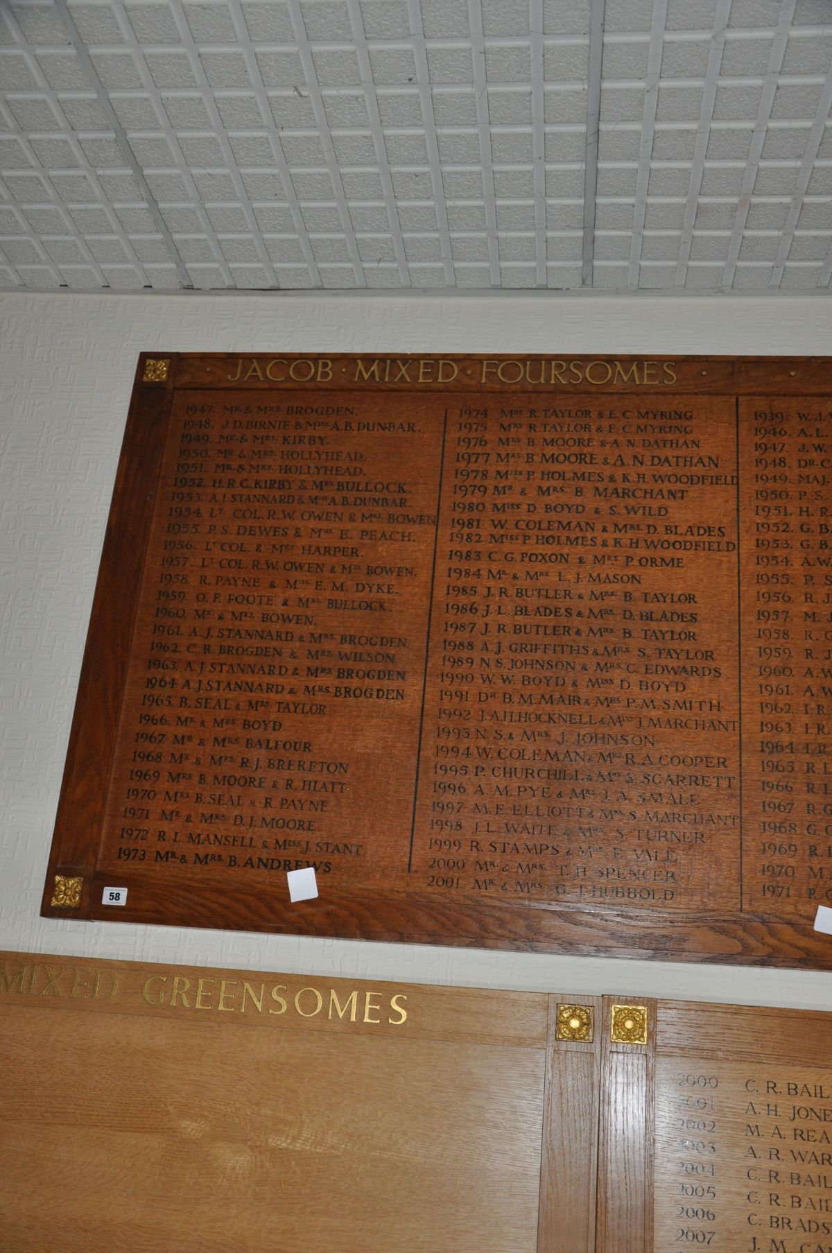 AN OAK FACED HONOURS BOARD, with gilt rose bosses to each corner, Winners of Jacob Mixed Foursomes - Image 2 of 4