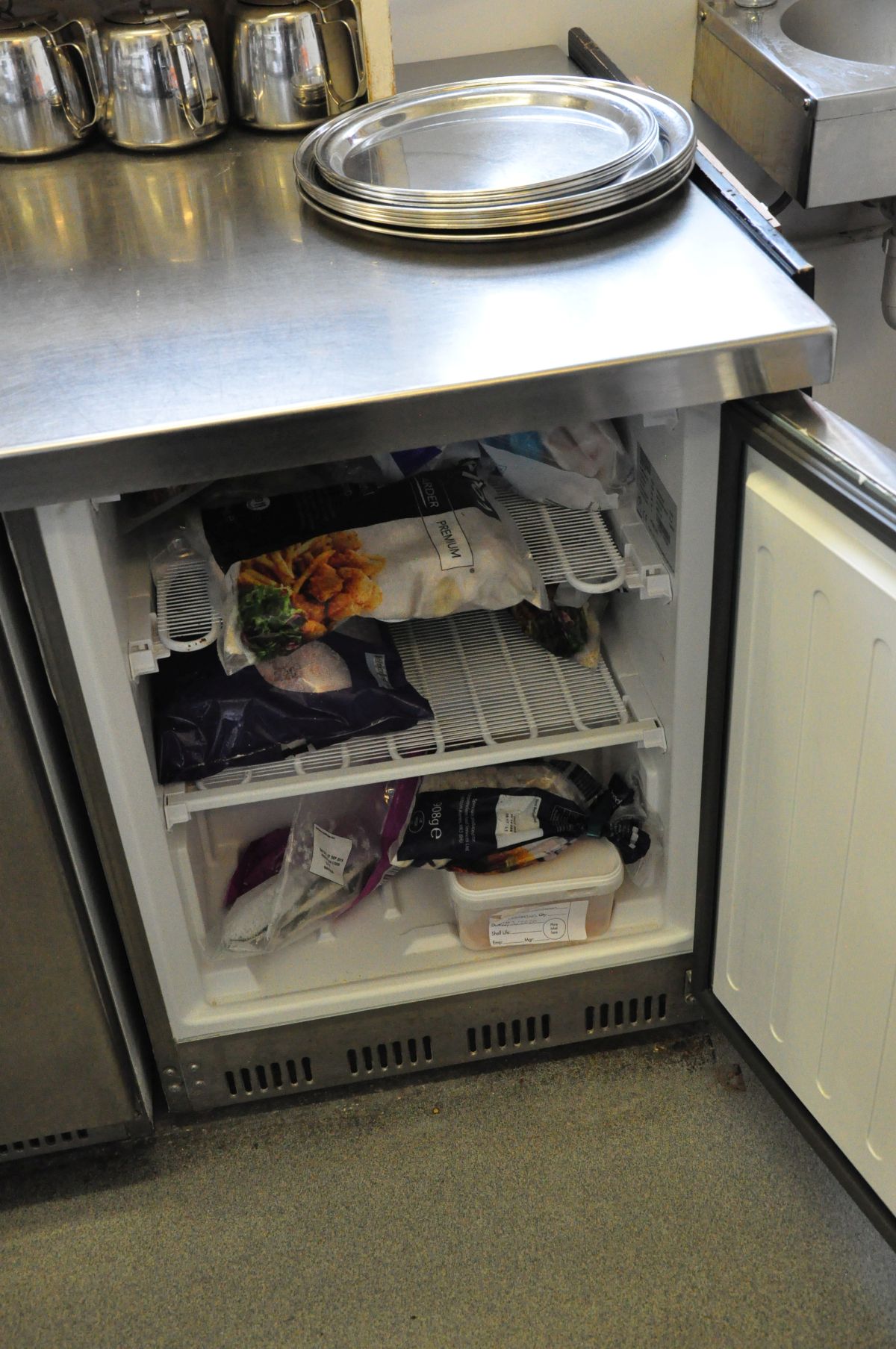 AN CATERING FRIDGE AND FREEZER UNIT, with Stainless Steel top and fronts comprising of two single - Image 2 of 4