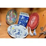 A GROUP OF SIX PIECES OF CHINESE PORCELAIN, including an export soup plate, a.f, a square blue and