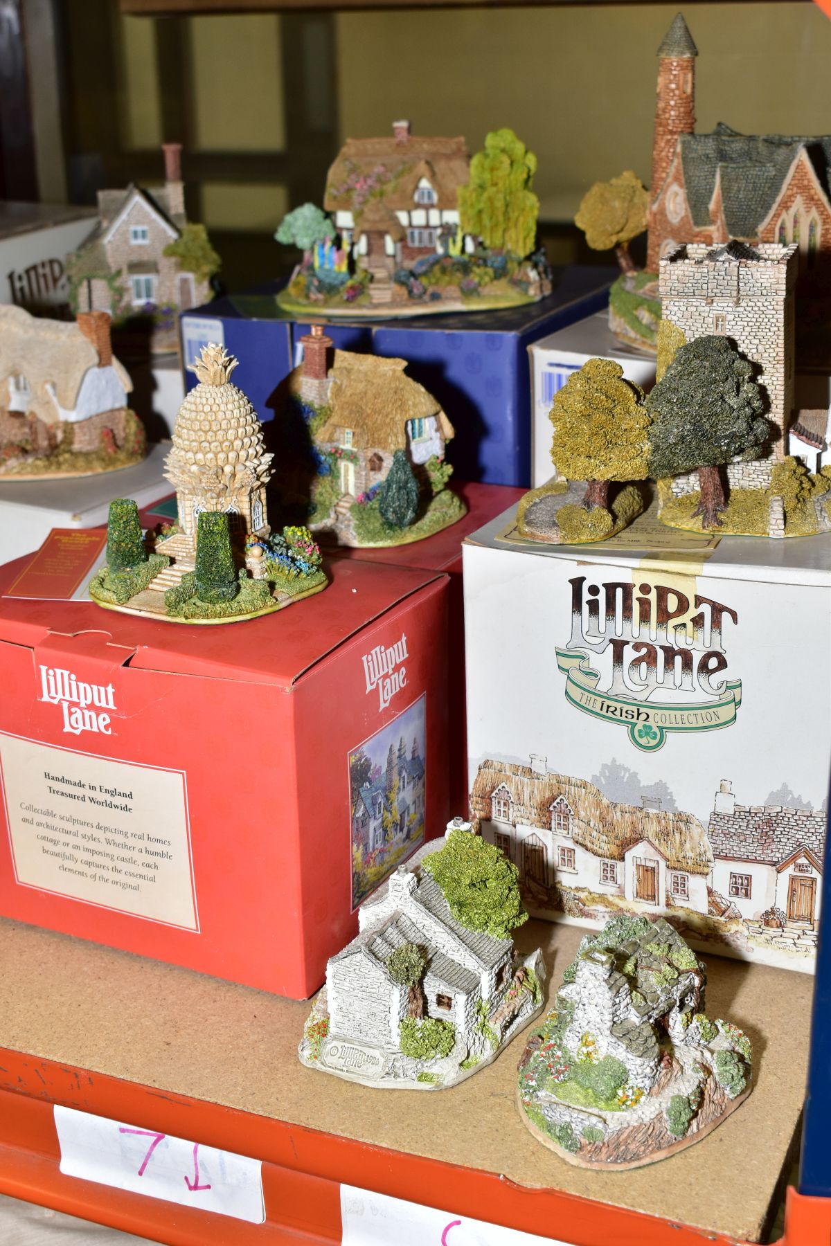 TWENTY LILLIPUT LANE SCULPTURES (deeds and boxed where mentioned) comprising thirteen from South - Image 6 of 6