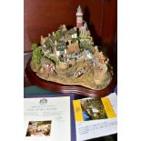 A BOXED LARGE LILLIPUT LANE LIMITED EDITION SCULPTURE, 'Out of the Storm' No.0049/3000, with