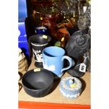 A GROUP OF WEDGWOOD JASPERWARE AND FOUR VARIOUS POTTERY JUGS, including a Wedgwood black basalt fish