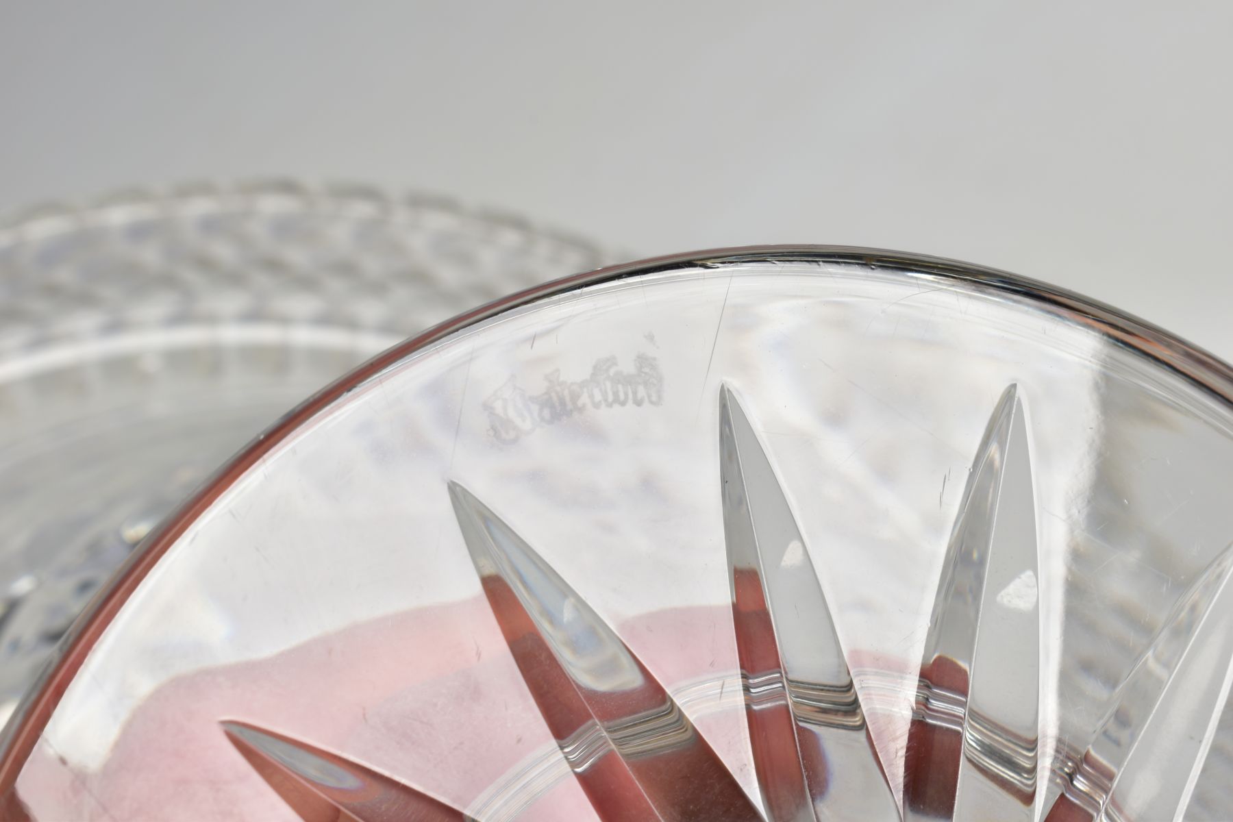 A LARGE WATERFORD CRYSTAL TURNOVER FOOTED BOWL, stamped to base, height 19cm x outside diameter - Bild 4 aus 4