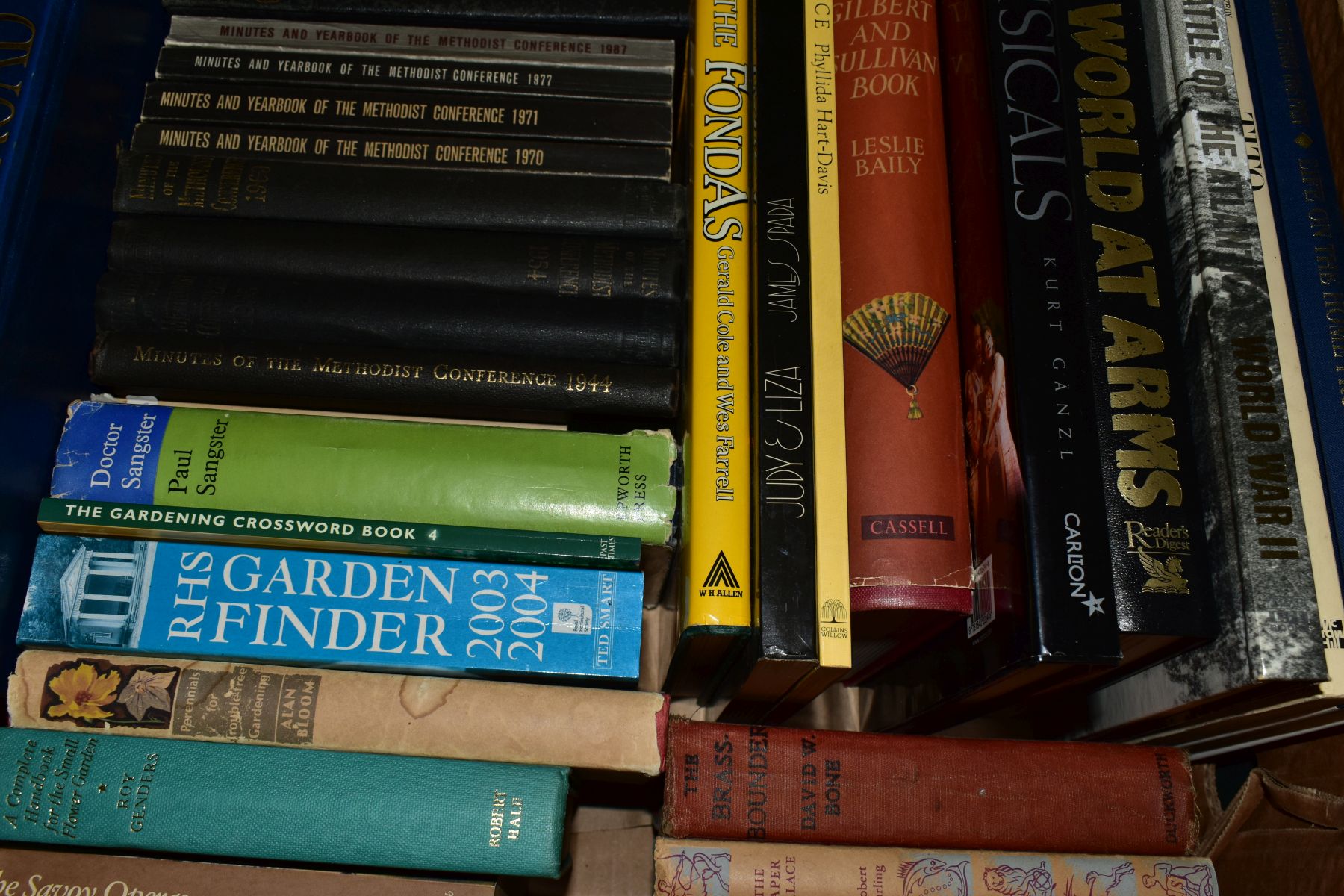 SIX BOXES OF BOOKS, miscellaneous subjects, including British Isles, garden interest, 'The D'Oyly - Image 7 of 8