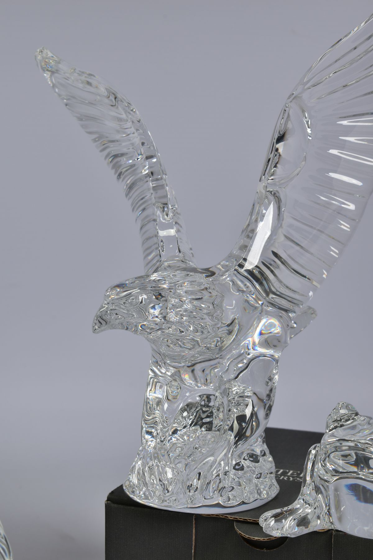 A GROUP OF WATERFORD CRYSTAL ANIMAL FIGURES, comprising recumbant lion, length 17.5cm, boxed - Bild 6 aus 11