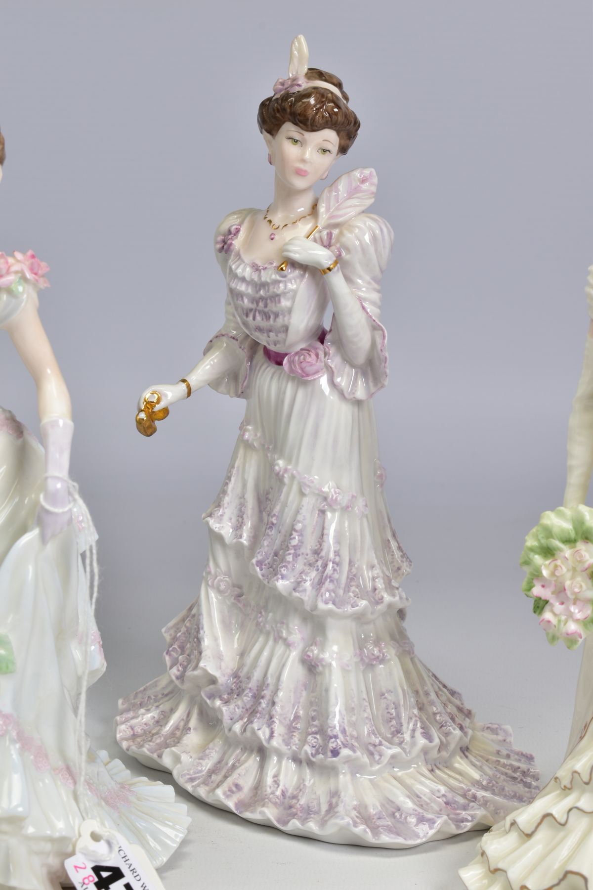 FIVE LIMITED EDITION COALPORT FIGURES, comprising two from Femmes Fatales, 'Little Langtry' No. - Bild 5 aus 6