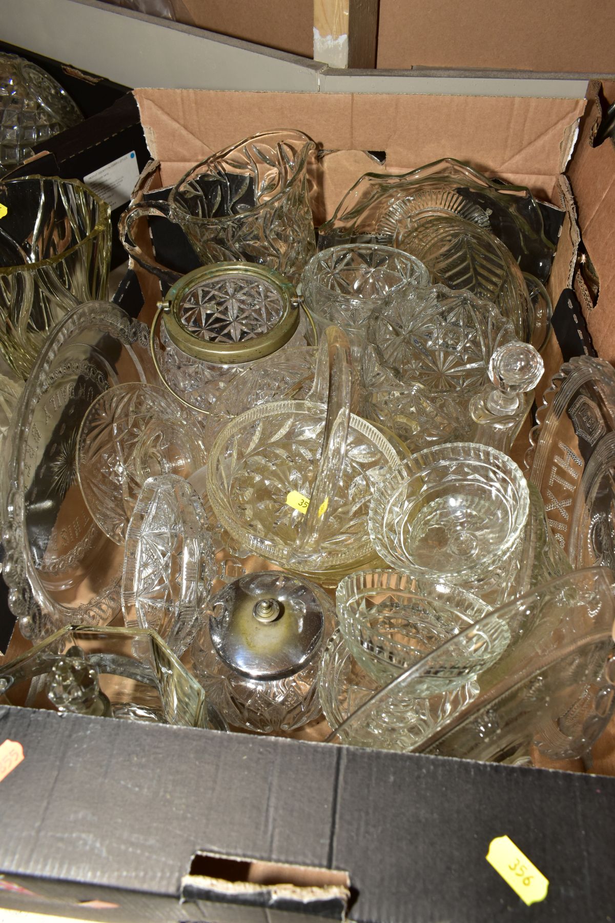 SEVEN BOXES AND LOOSE MISCELLANEOUS GLASSWARE, mostly pressed glass including bowls, cake plates, - Bild 7 aus 9