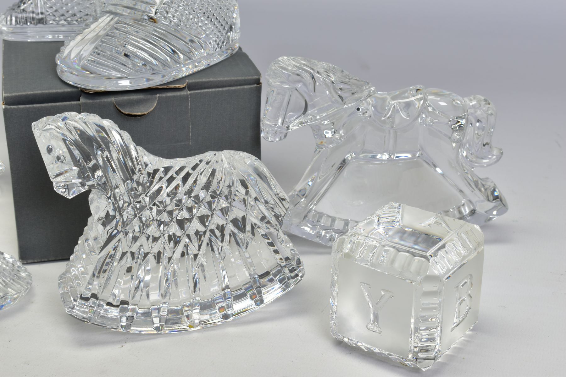 A GROUP OF WATERFORD CRYSTAL NURSERY RELATED ITEMS, comprising a boxed 'Baby Boot' length 10cm, a - Bild 3 aus 8