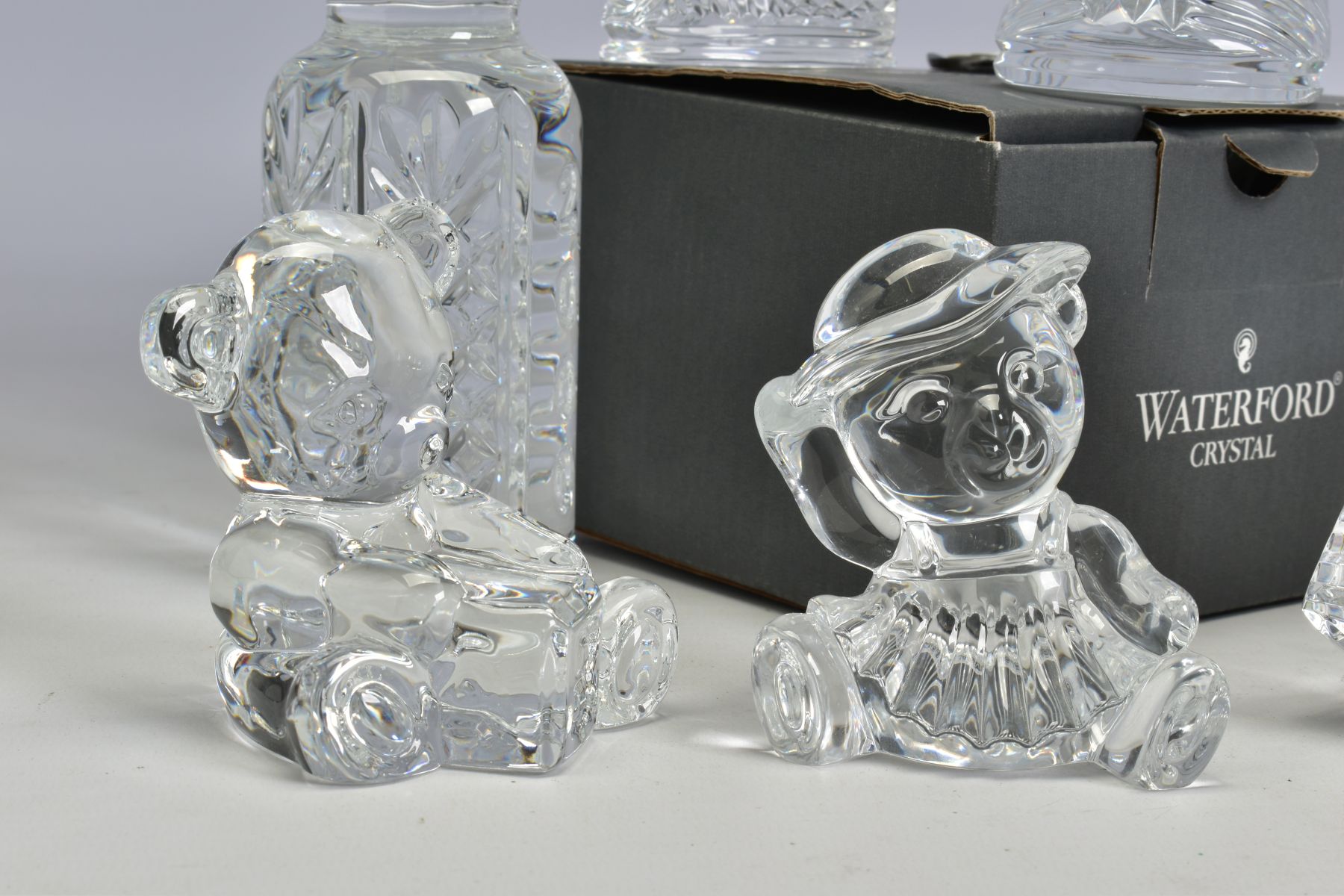 A GROUP OF WATERFORD CRYSTAL NURSERY RELATED ITEMS, comprising a boxed 'Baby Boot' length 10cm, a - Bild 4 aus 8