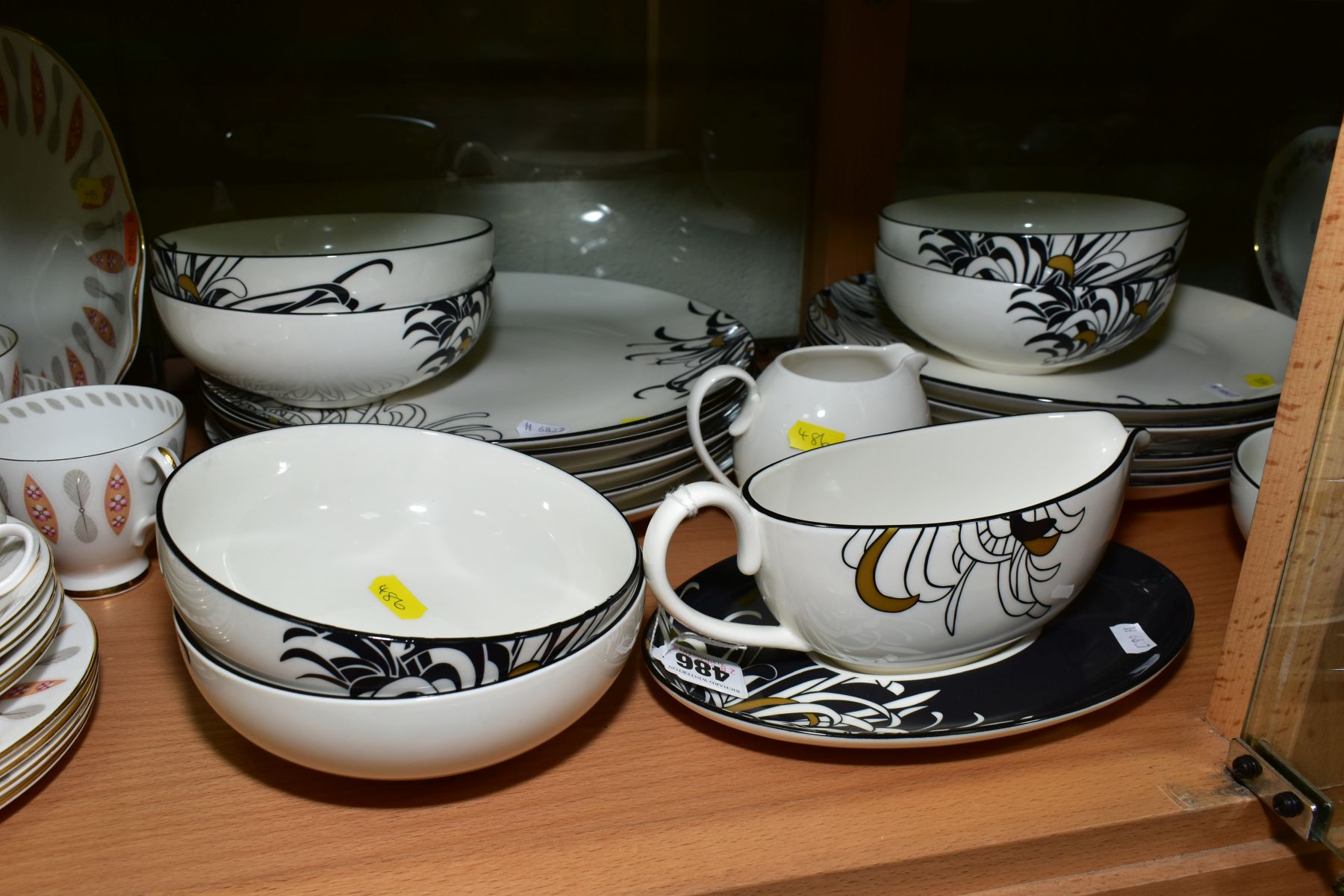 DENBY MONSOON CHRYSANTHEMUM PART DINNER WARES, comprising gravy boat and stand, a milk/cream jug,