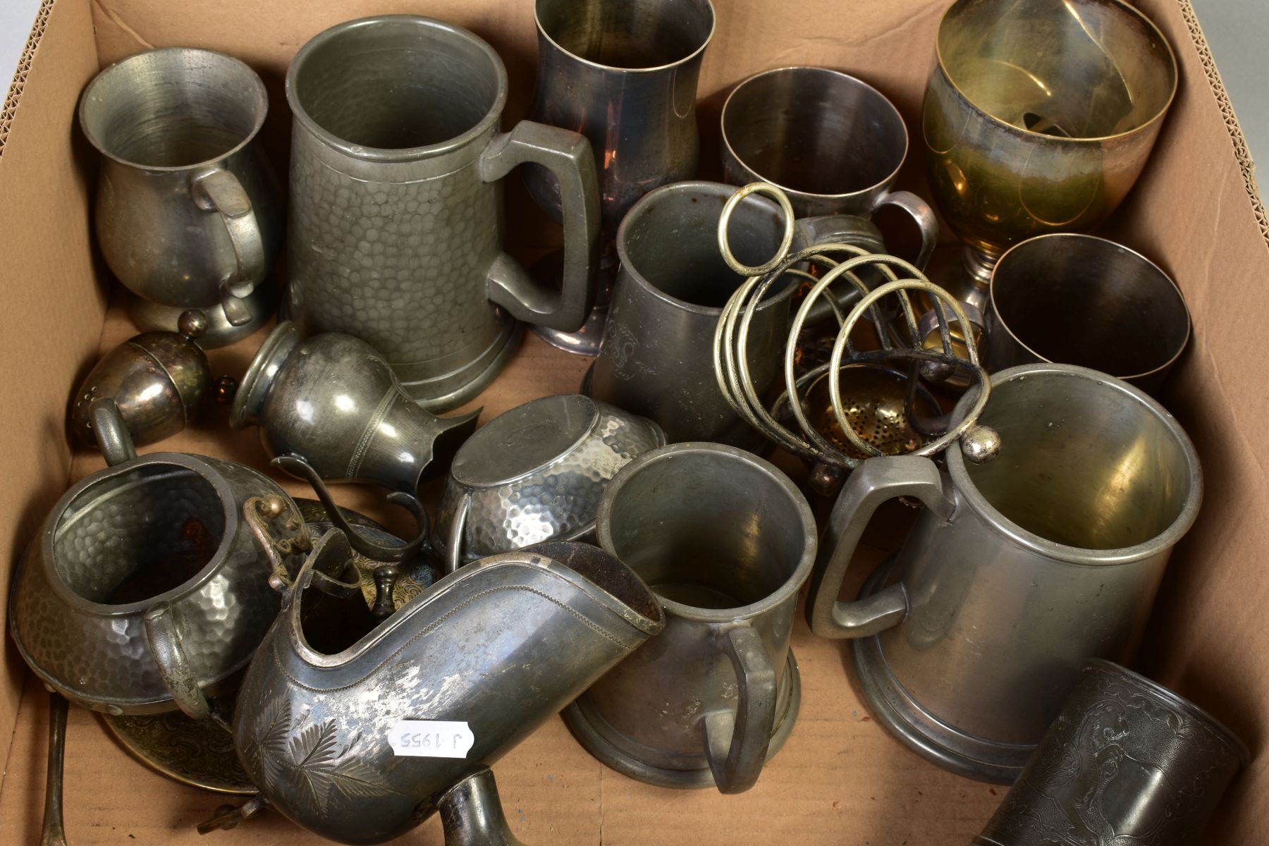 A BOX OF SILVER PLATE AND PEWTER, including tankards, goblets, etc - Image 4 of 4