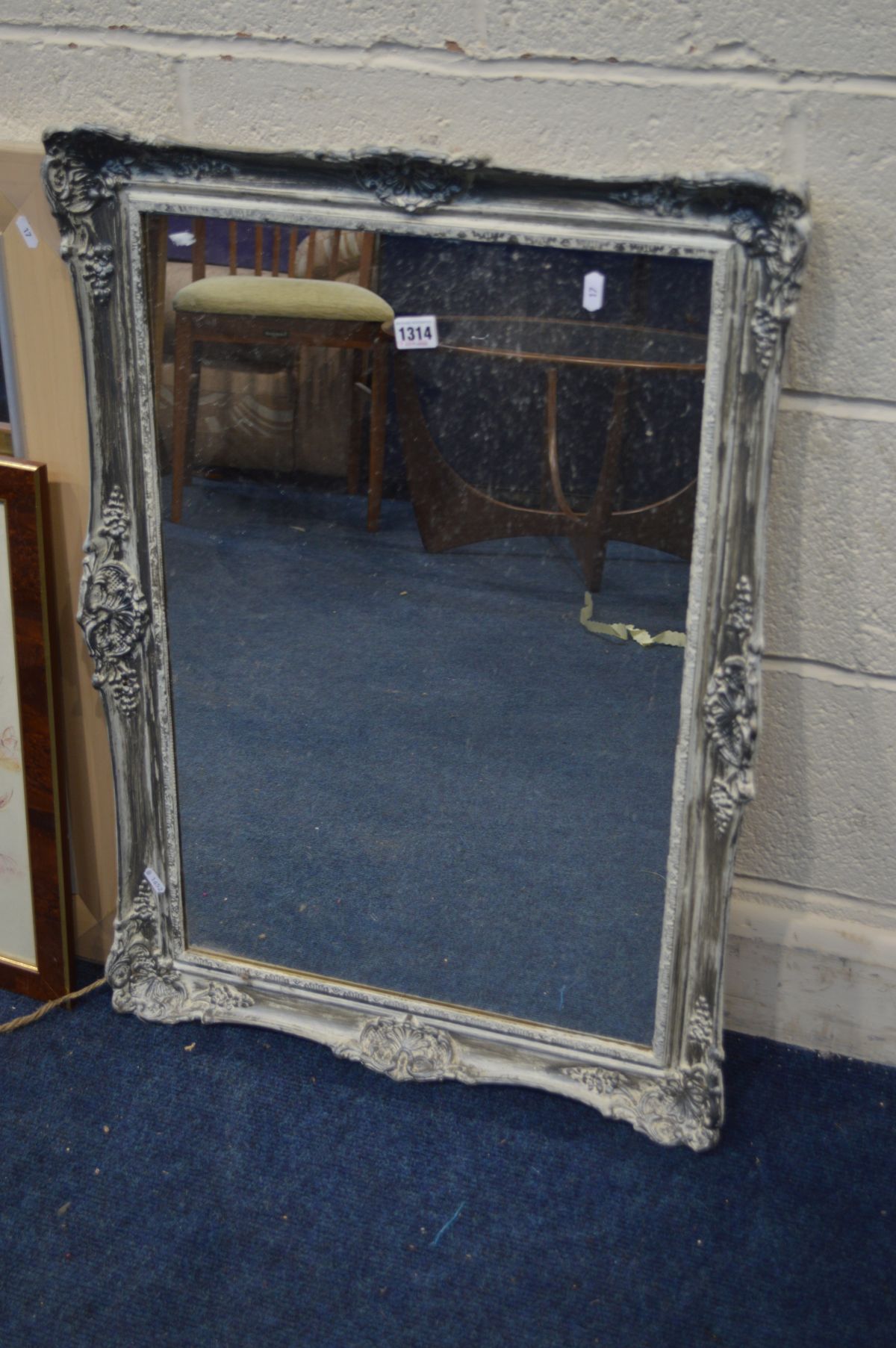 A QUANTITY OF PICTURE FRAMES OF VARIOUS AGES AND SIZES, together with two wall mirror and a modern - Image 4 of 4