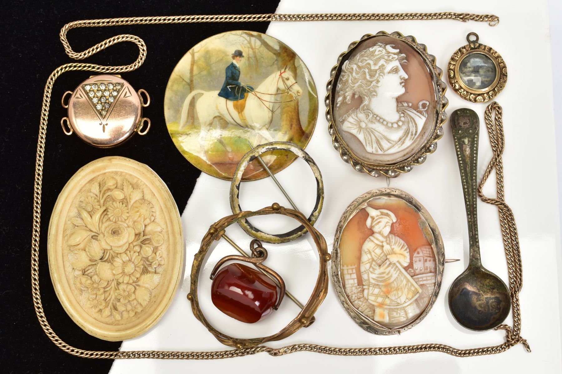 A SELECTION OF ITEMS, to include two gold plated cameo panels one depicting a lady in profile within