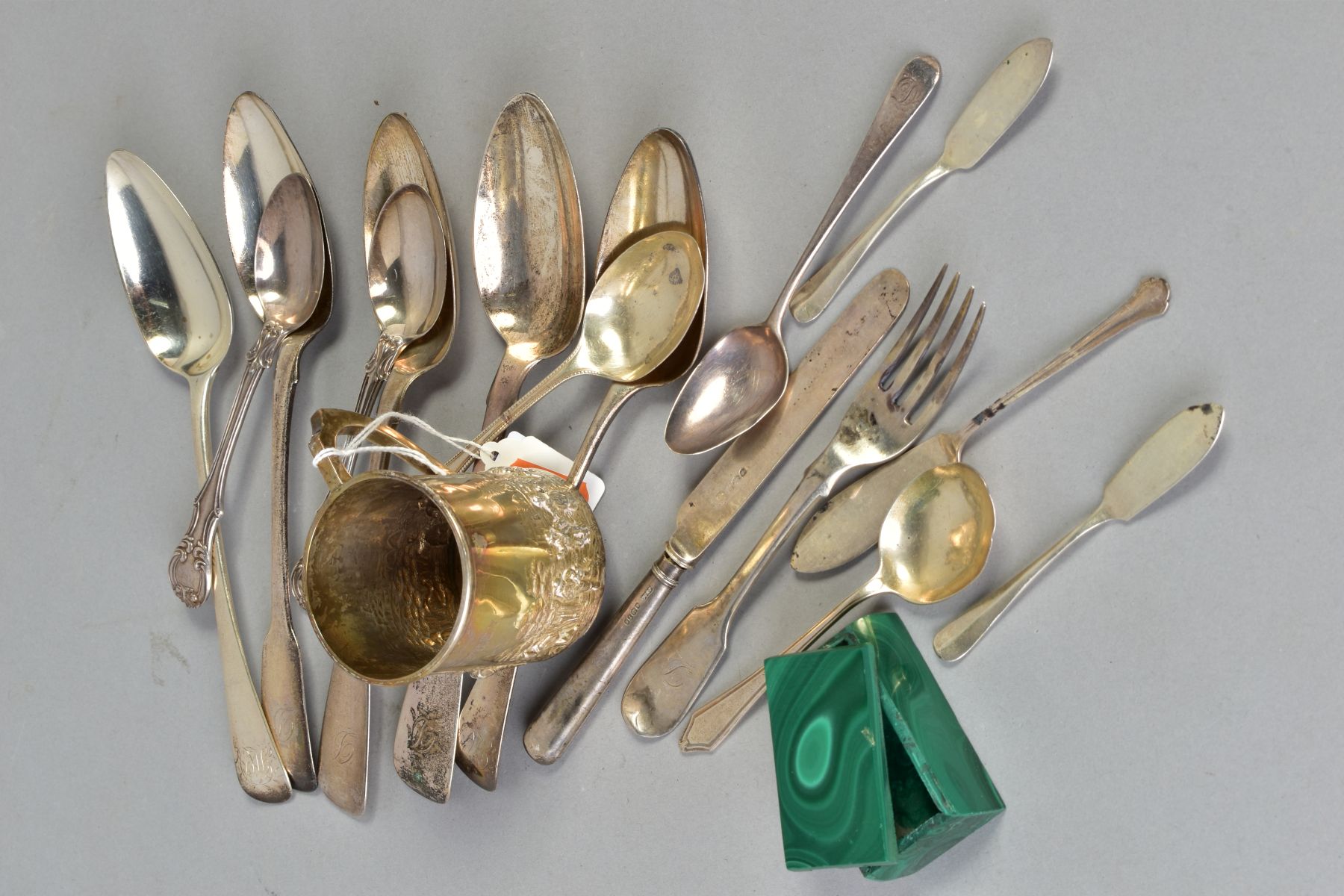 A PARCEL OF ASSORTED SILVER, FLATWARE, ETC, including an Edwardian Christening mug, engraved ' - Image 8 of 8