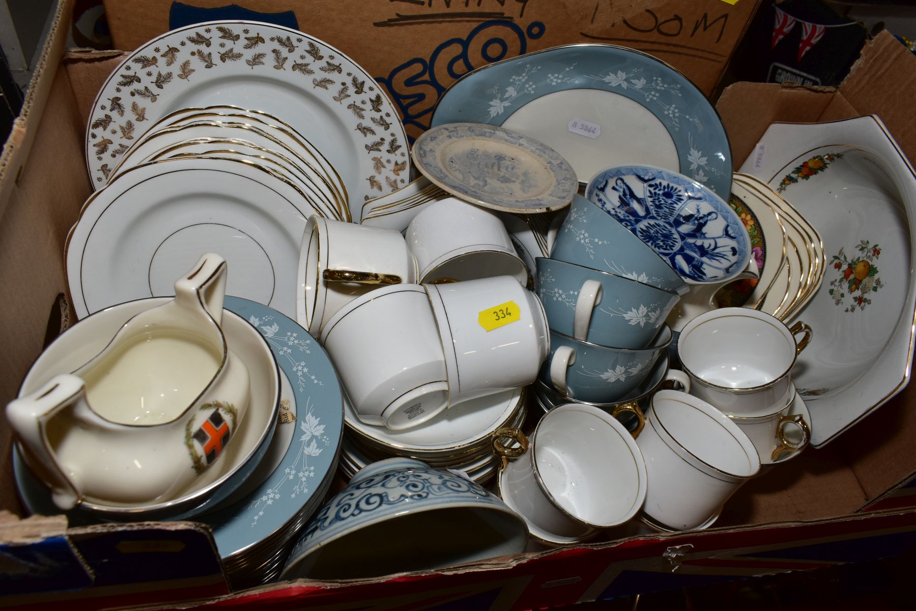 TWO BOXES OF CERAMICS AND METALWARE including Royal Doulton 'Reflections' tea wares, Rosina tea - Bild 4 aus 4