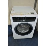 A GRUNDIG 8KG WASHING MACHINE, width 60cm