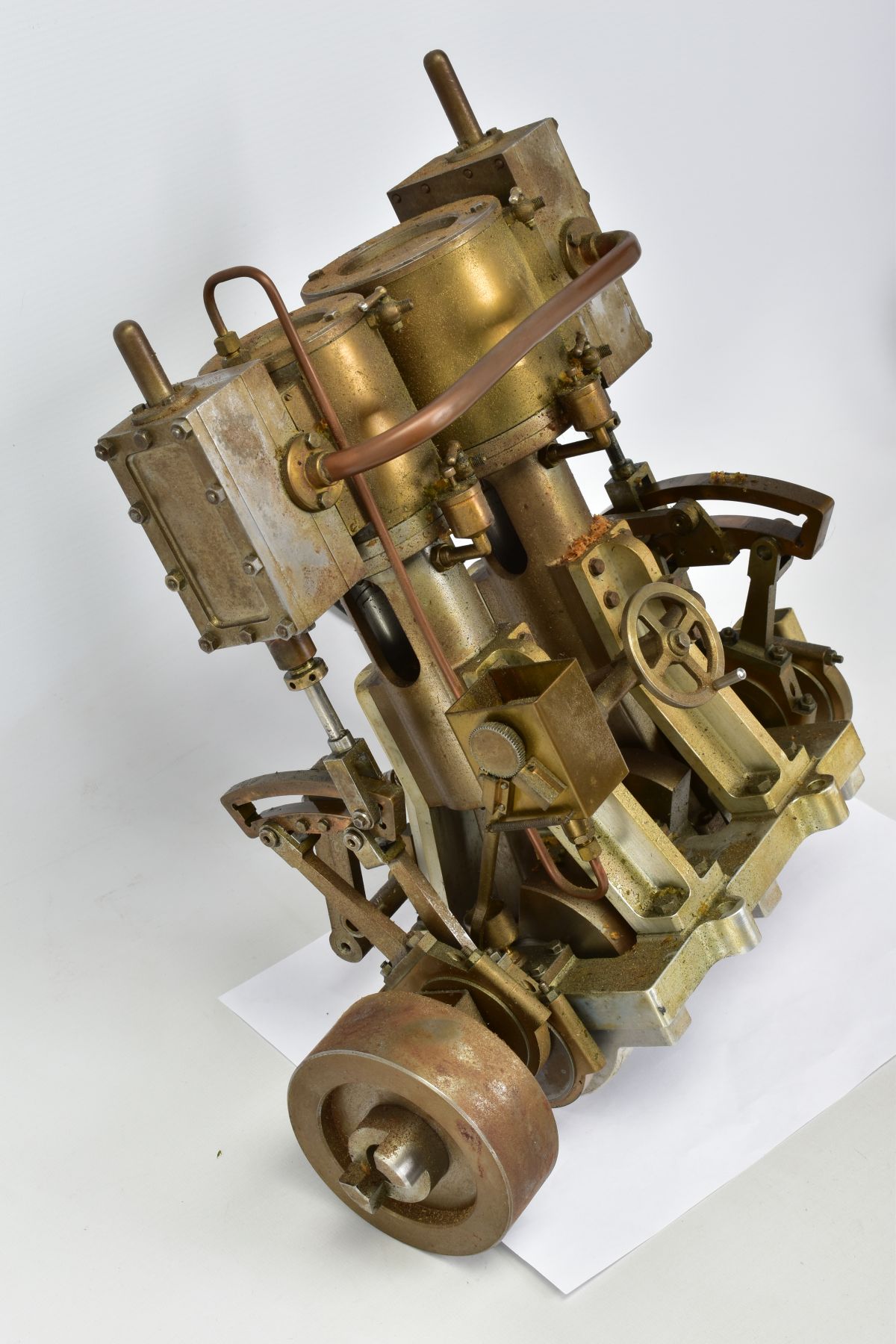 A HANDBUILT MODEL VERTICAL TWIN CYLINDER MARINE ENGINE, not tested, in need of some minor attention, - Image 3 of 5