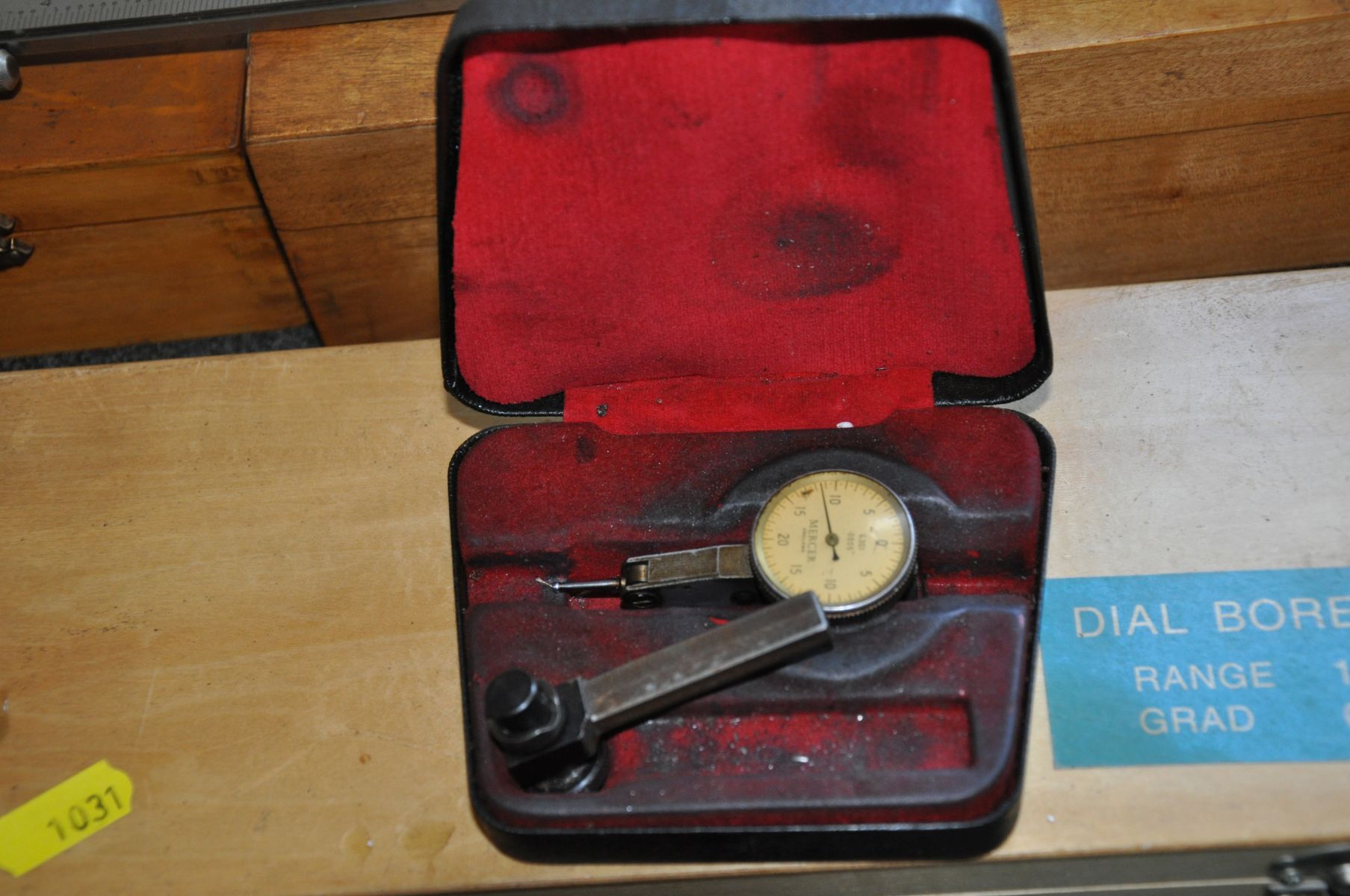 A QUANTITY OF ENGINEERS TEST AND INSPECTION EQUIPMENT, including verneer Callipers, Bore Gauges etc - Image 5 of 7