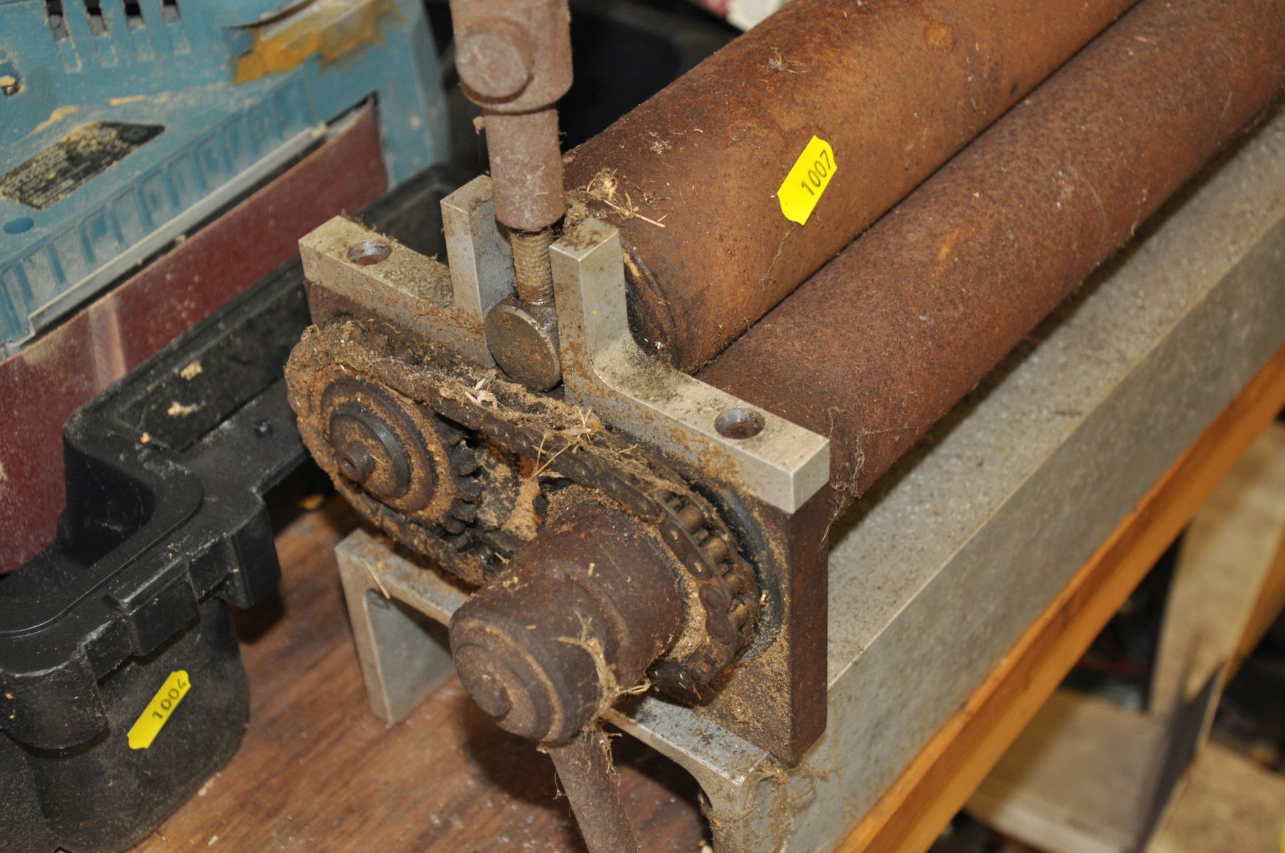 A HANDMADE MANUAL SHEET METAL ROLLER, with three 66cm long (missing thickness stop plates) - Image 2 of 2