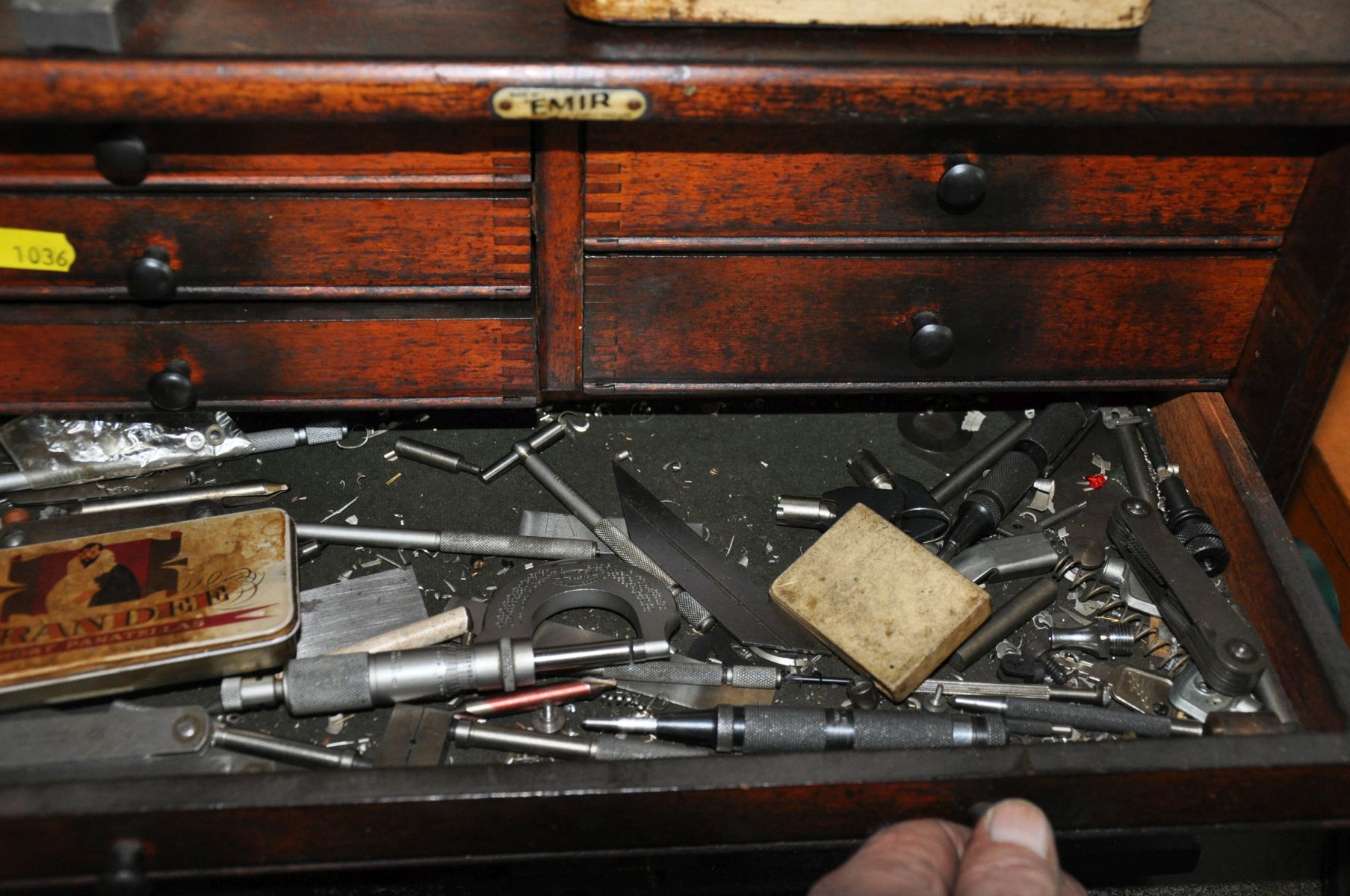AN EMIR VINTAGE ENGINEERS CHEST SEVEN DRAWERS, containing reamers, taps, dies, micrometers and other - Image 6 of 7