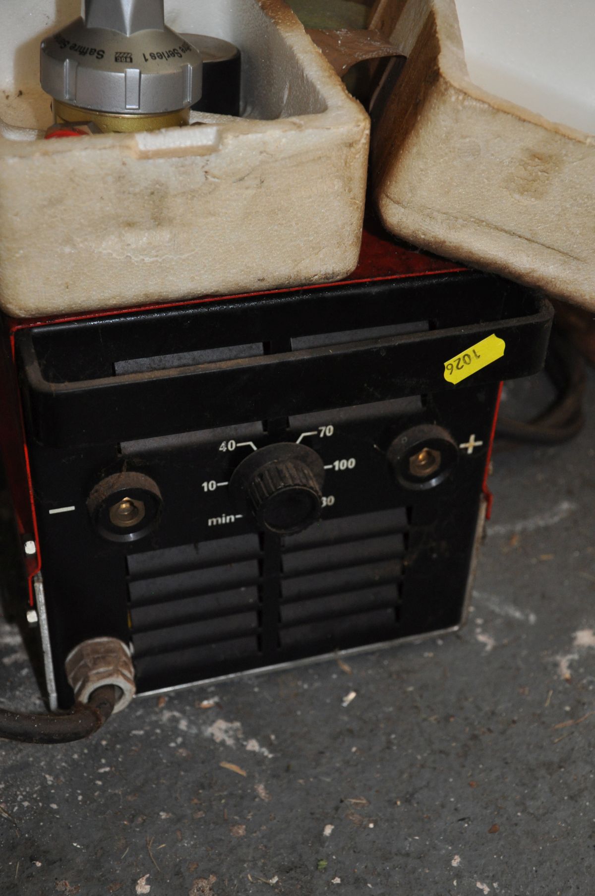 A BOC DC130 TRANS ARC WELDING PLANT, with stick and TIG guns, regulator and other accessories - Image 4 of 4