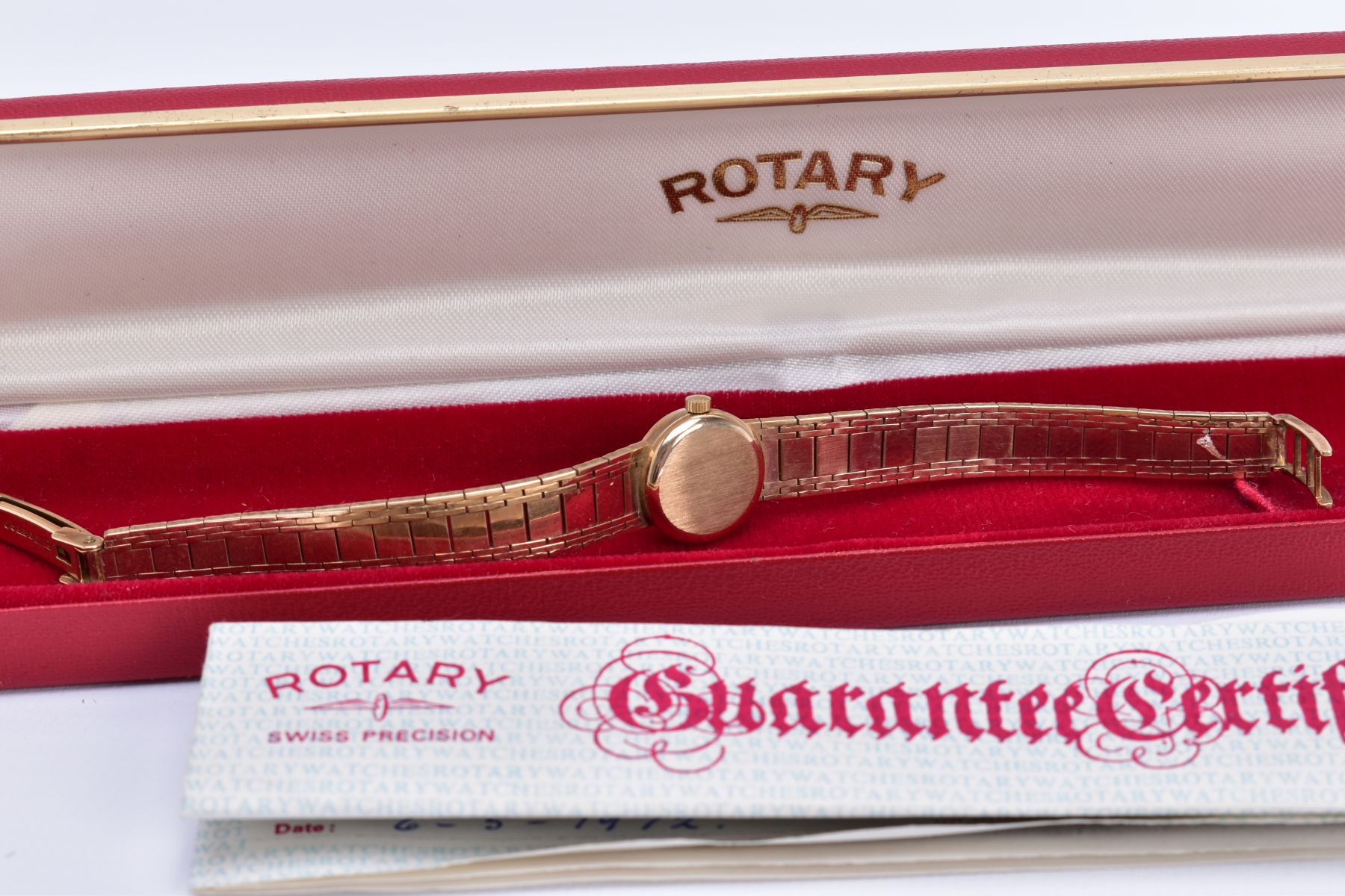 A MID TO LATE TWENTIETH CENTURY LADY'S ROTARY 9CT GOLD WATCH, a round case measuring approximately - Image 6 of 6