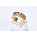 A 9CT GOLD WIDE BAND, with embossed Gaelic verse 'tha Gaol agam ort,' hallmarked 9ct gold Edinburgh,