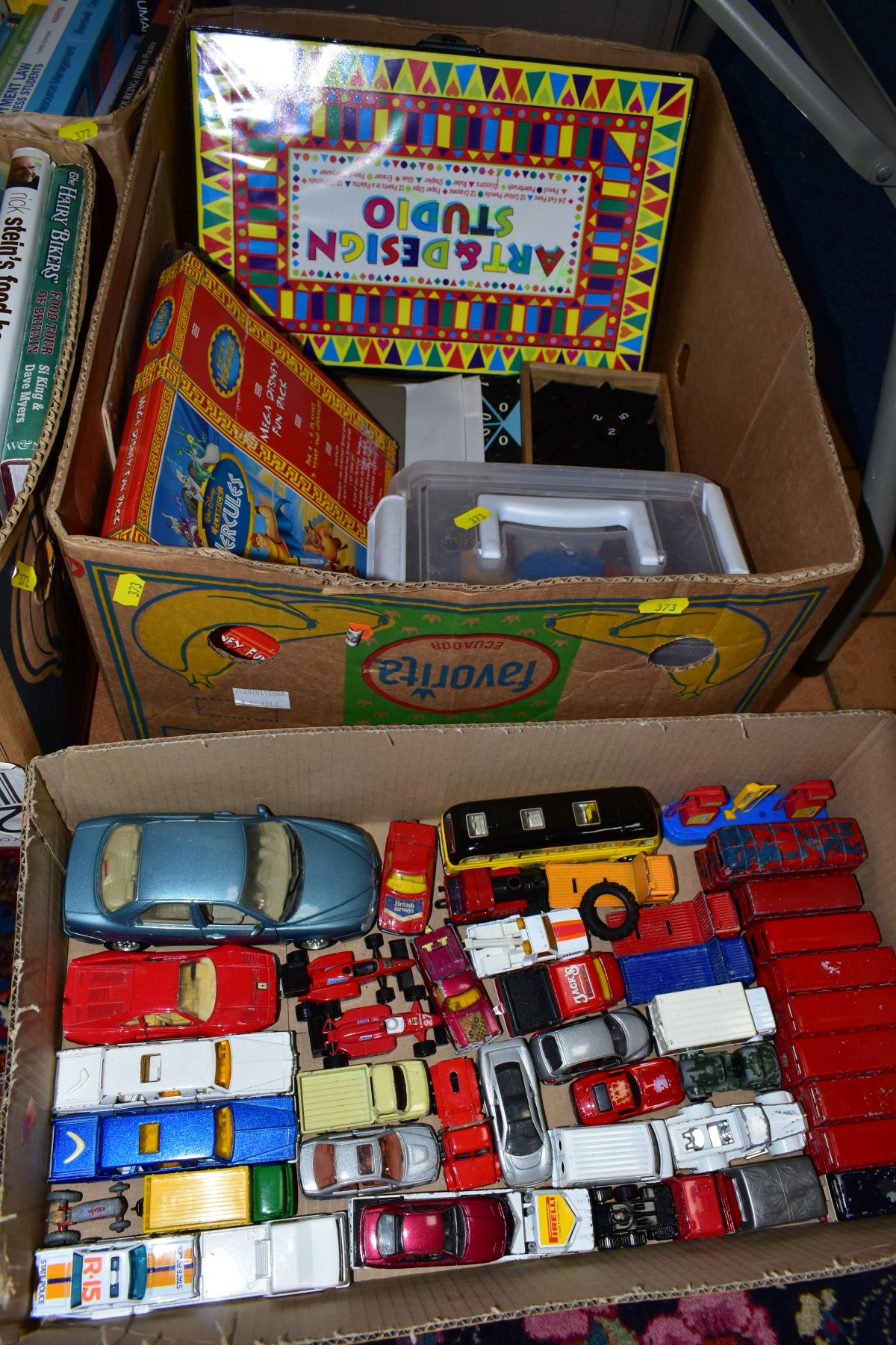 A QUANTITY OF ASSORTED PLAYWORN DIECAST VEHICLES AND OTHER ITEMS, to include Mayfield Crafts code