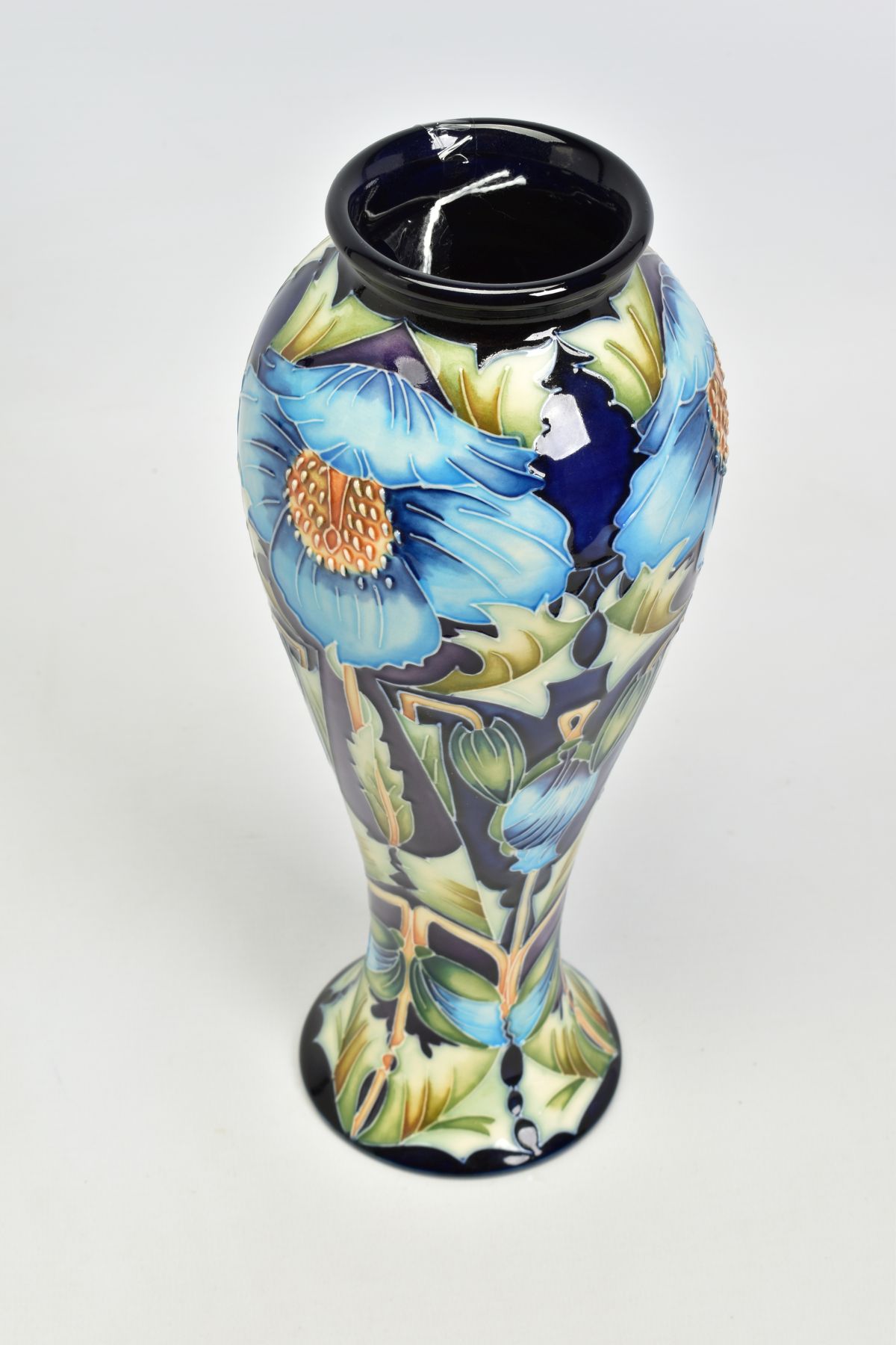 A MOORCROFT POTTERY MEMBERS COLLECTORS CLUB 2004 SLENDER VASE, 'Menconopsis' pattern by Rachel - Image 3 of 4