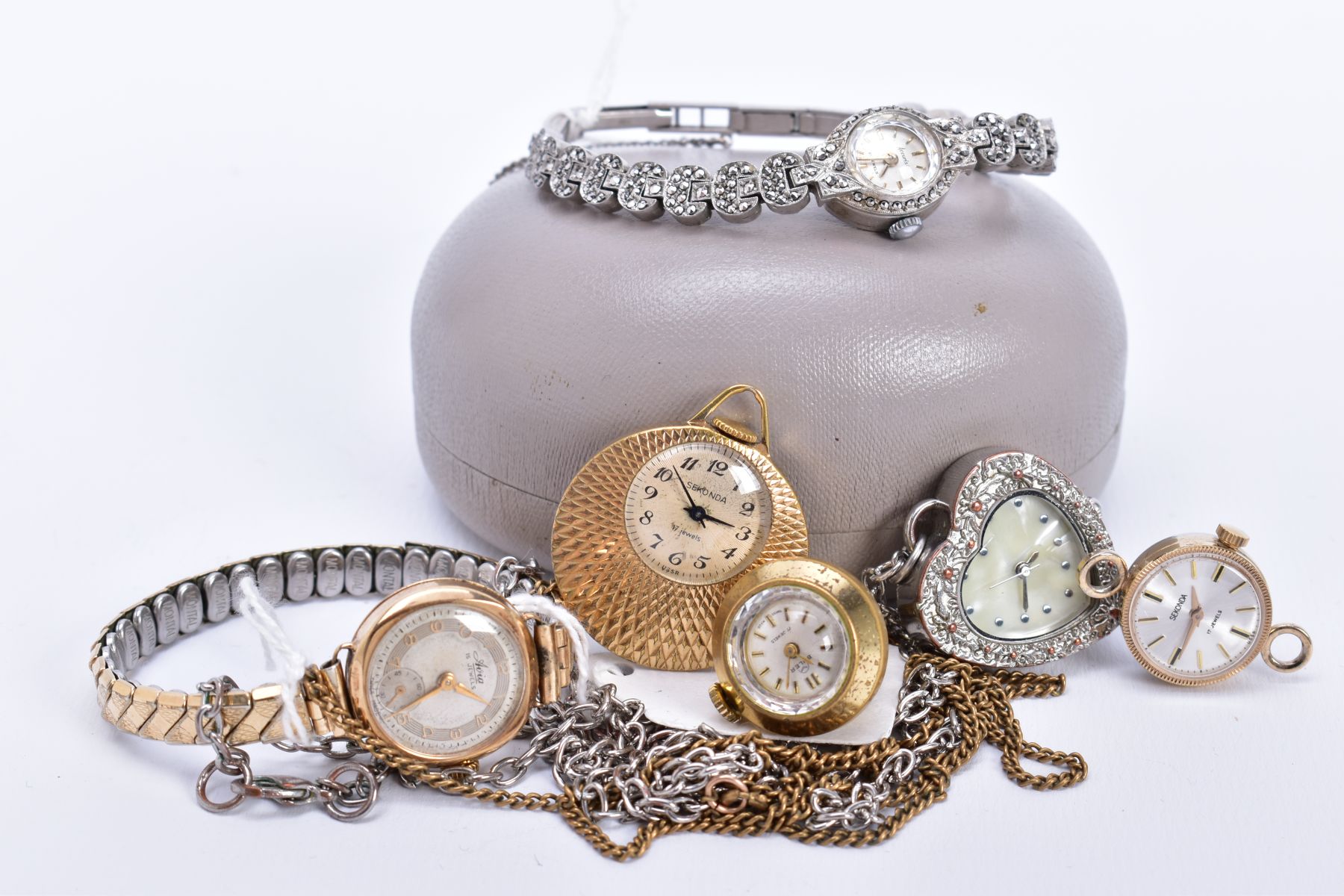 A COLLECTION OF MISCELLANEOUS WATCHES, to include an early to mid-twentieth century 9ct gold Avia