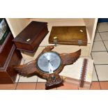 AN EARLY /MID 20TH CENTURY BAROMETER, set in a carved wooden case modelled as an Eagle, with