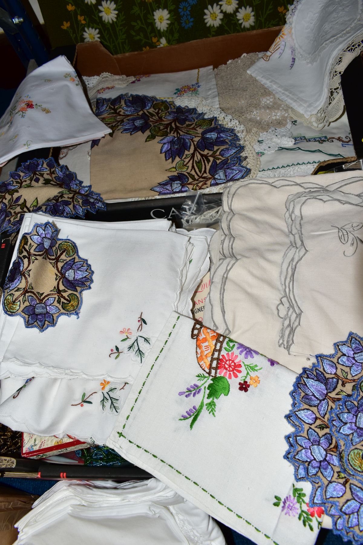 TWO BOXES OF TABLE LINEN, HABERDASHERY ITEMS, NEEDLEWORK PICTURES, etc, including buttons, - Image 4 of 4