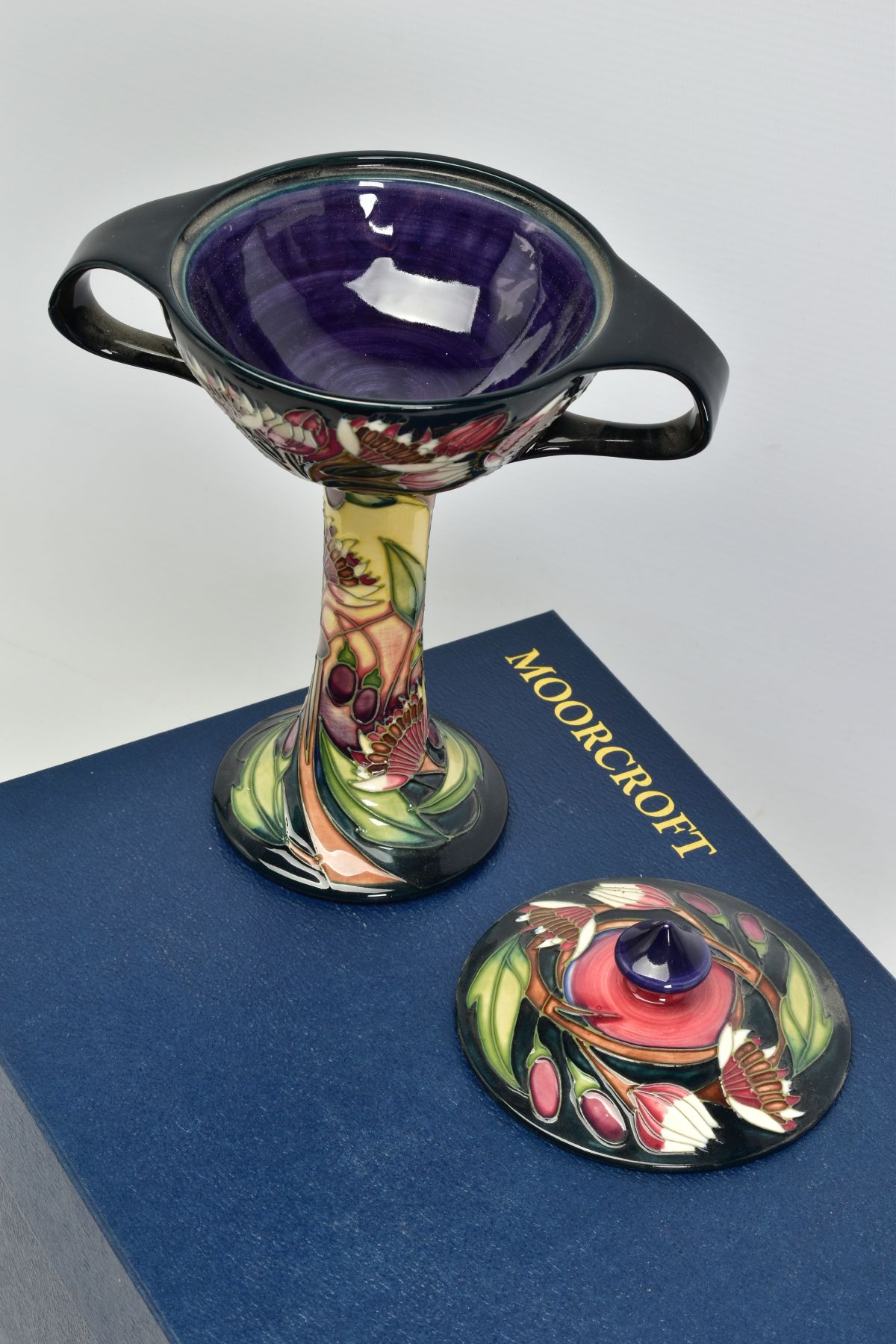 A BOXED MOORCROFT POTTERY COLLECTORS CLUB BONBONNIERE, 'Symphony' patten by Emma Bossons, - Image 2 of 5