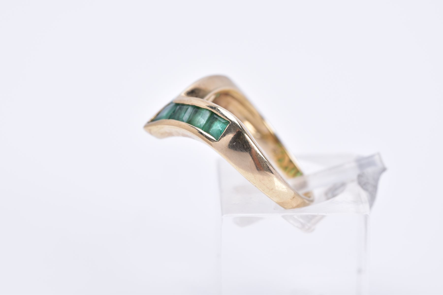 A 9CT GOLD EMERALD RING, of 'v' shape design set with square cut emeralds, plain polished band, - Image 2 of 3