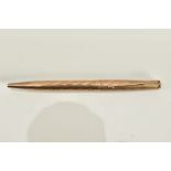 A 9CT GOLD BALL POINT PARKER PEN, of engine turn design, hallmarked 9ct gold London, approximate