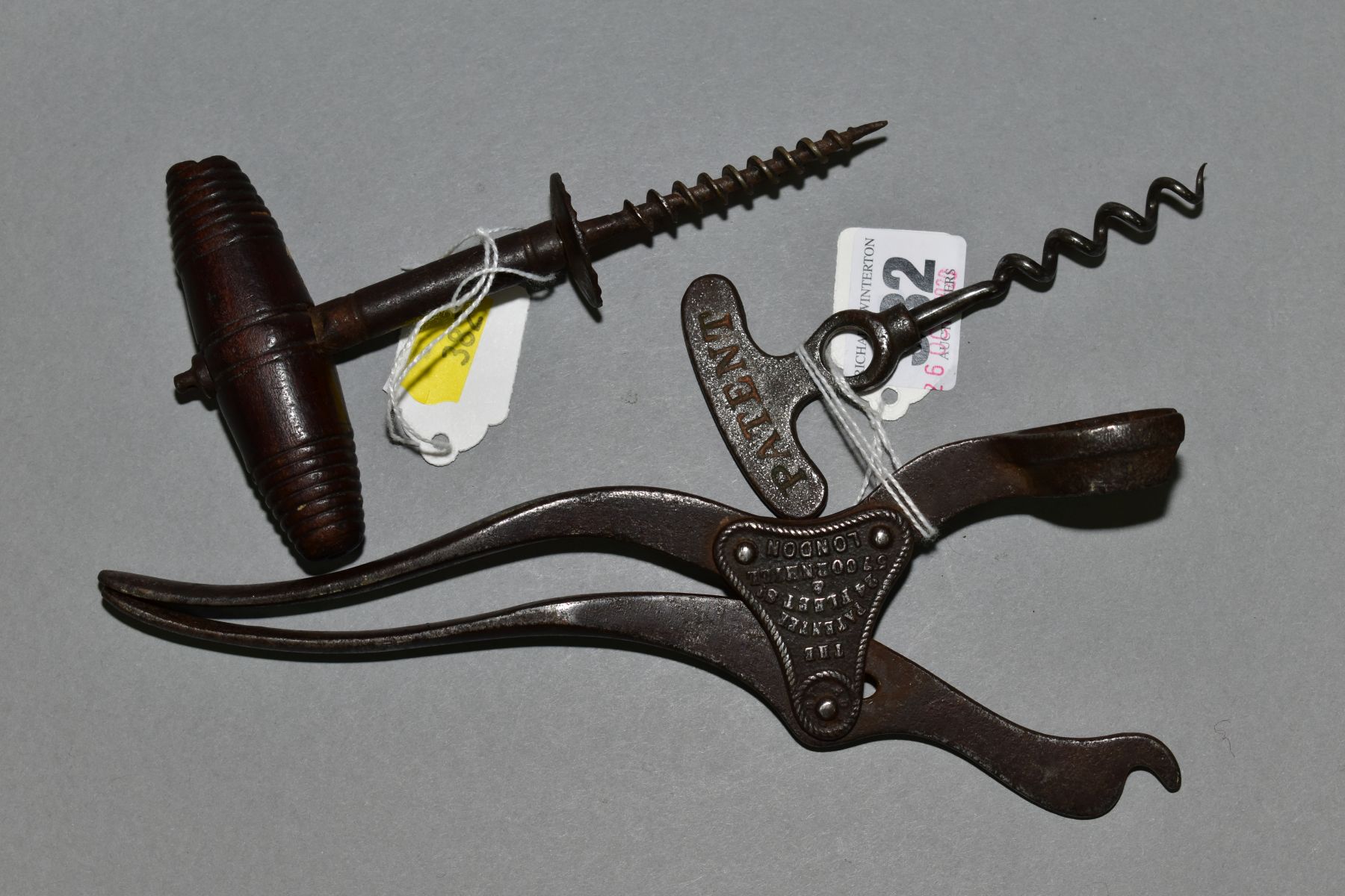 A 19TH CENTURY LUND LEVER AND ASSOCIATED CORKSCREW, the lever named 'LUND PATENTEE LONDON' and '