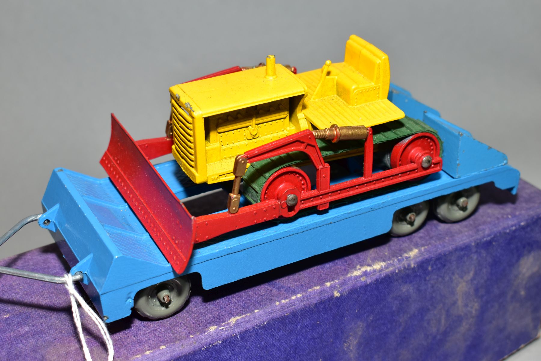 A BOXED LESNEY MOKO PRIME MOVER, TRAILER AND BULLDOZER, orange prime mover with both green engine - Image 3 of 5