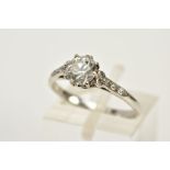 AN EARLY 20TH CENTURY DIAMOND RING, centering on a transitional cut diamond, estimated weight 0.