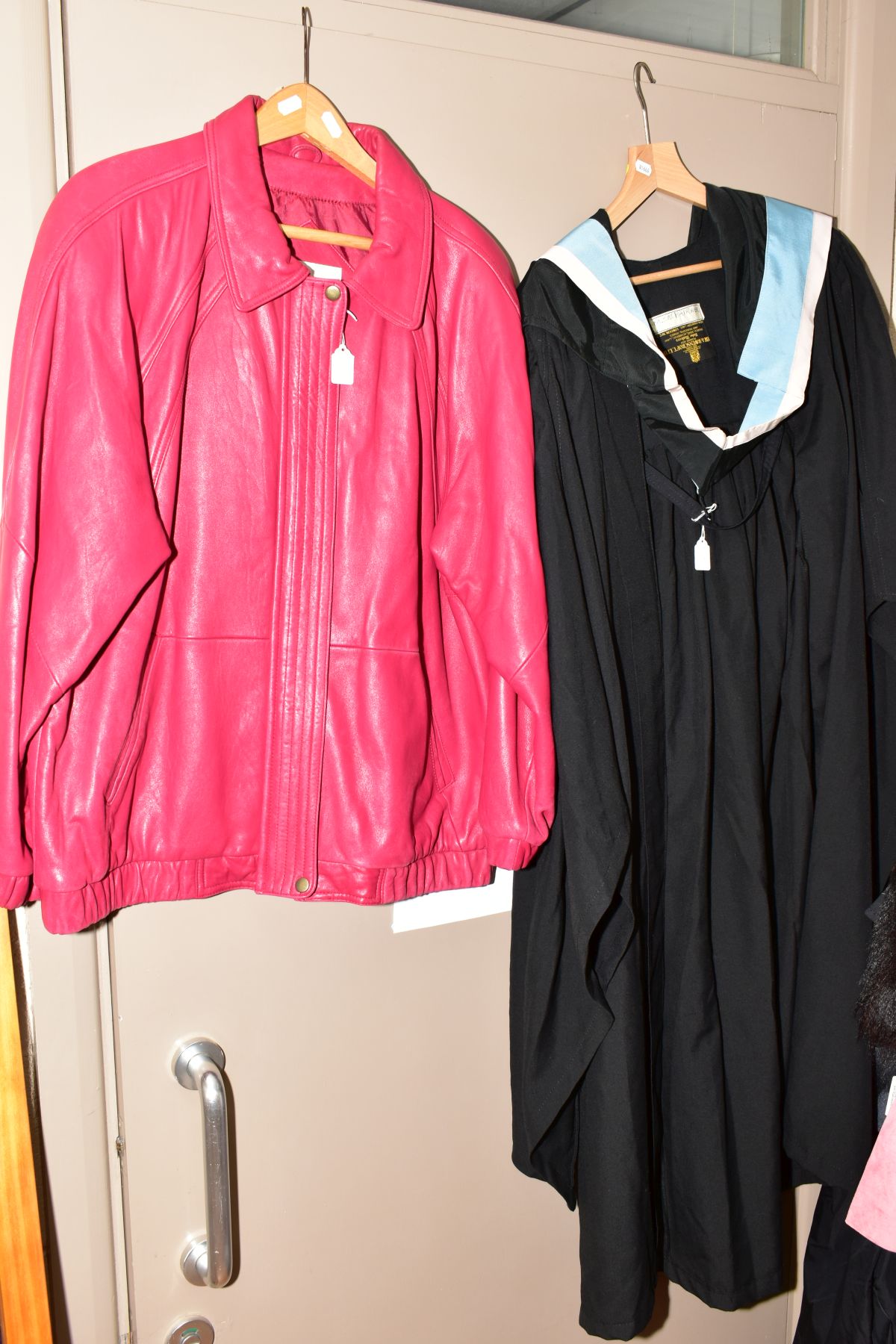 LADIES AND GENTS CLOTHING, to include a Ede and Ravenscroft robe and hood with light blue trim, a - Bild 4 aus 5