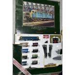A BOXED HORNBY RAILWAYS 00 GAUGE SILVER JUBILEE FREIGHT SET, No R684, comprising class 47 locomotive