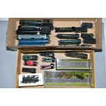 A QUANTITY OF UNBOXED AND ASSORTED O0 GAUGE LOCOMOTIVES, Airfix, Tri-ang, Hornby, Mainline and Lima,