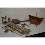 A QUANTITY OF VARIOUS METALWARE, copper coal bucket, various brass fire irons, stair rods, etc and a
