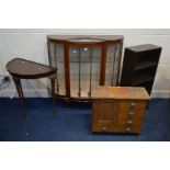 A 1950'S WALNUT SINGLE DOOR DISPLAY CABINET, with floral decoration and two fixed glass shelves (