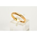 A 22CT GOLD WEDDING BAND, of plain polished design, hallmarked 22ct gold Birmingham, ring size L,