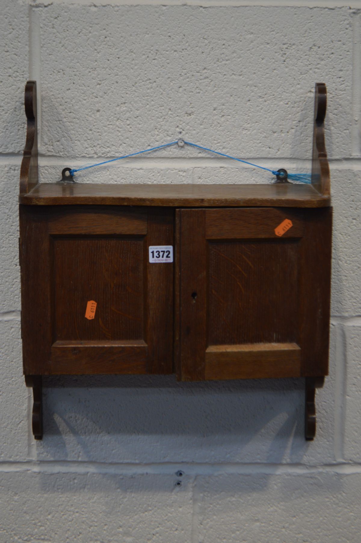 A SMALL OAK HANGING TWO DOOR CABINET, together with a Vintage walnut sewing machine, Lloyd loom - Image 2 of 5