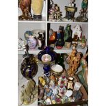 A QUANTITY OF CERAMICS AND GLASSWARE, ETC IN A BOX AND LOOSE, including four Capo di Monte figures