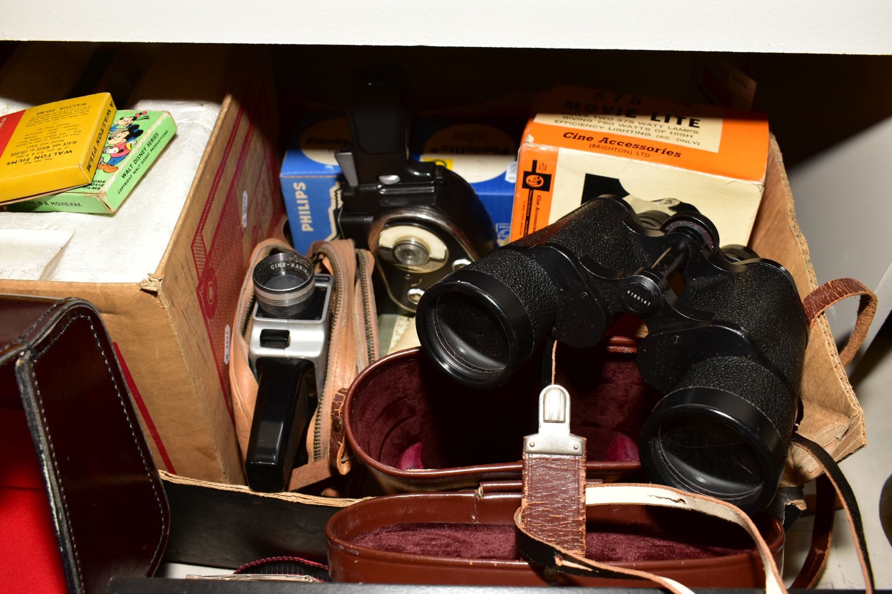 PHOTOGRAPHIC AND CINE EQUIPMENT etc to include a Pentax Me Super camera with 50mm f1.7 lens, Sigma - Image 8 of 8