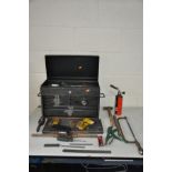 A VINTAGE METAL ROEBUCK ENGINEERS TOOL CHEST containing lathe cutters, drills, taps, knurling