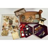 A MISCELLANEOUS SELECTION OF ITEMS, to include a jewellery box with content such as a gentlemen's '
