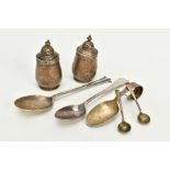 A SMALL QUANTITY OF SILVER ITEMS, to include a salt and pepper pot, hallmarked Birmingham 1940,
